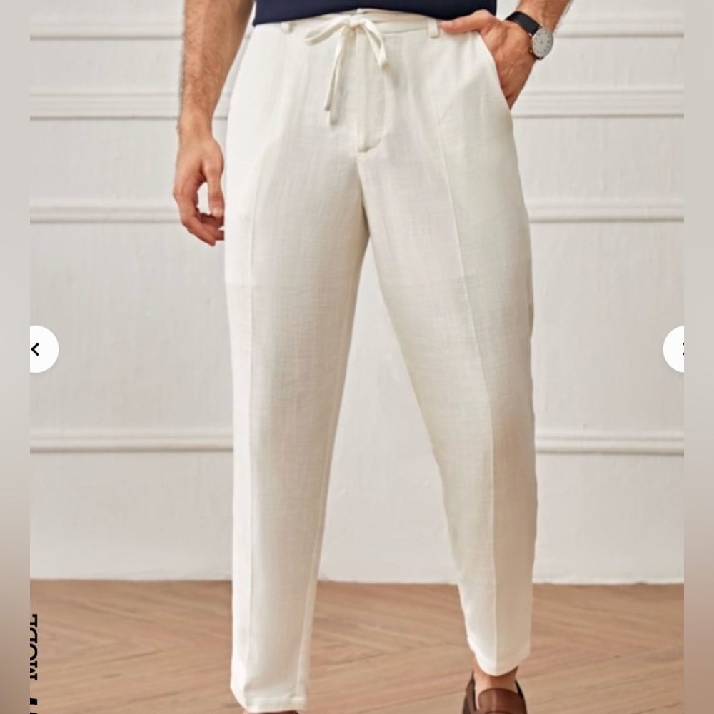 Cream White Men Solid Pocket Side Belted Pants XXL (Shein)